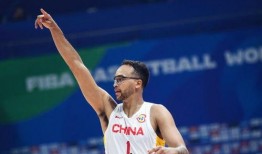 杨毅爆料归化李凯尔视频