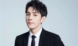 网红帅哥吃瓜事件真相是真的吗,真相揭秘，是真是假？