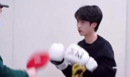 严浩翔被队友爆料视频,揭秘背后故事