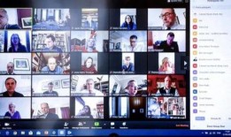 冰雪蜜城爆料视频在线看,独家爆料视频带你领略冬日童话世界